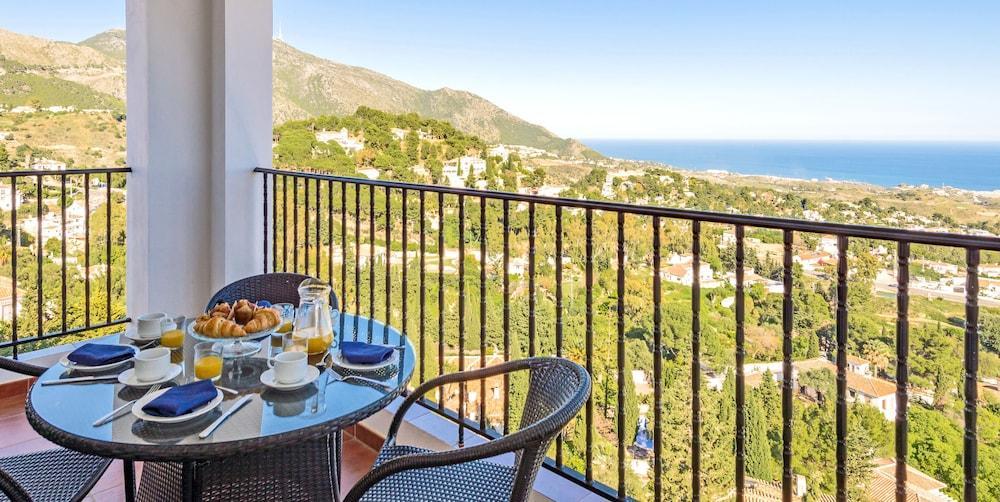 Macdonald La Ermita Resort Mijas Exterior photo